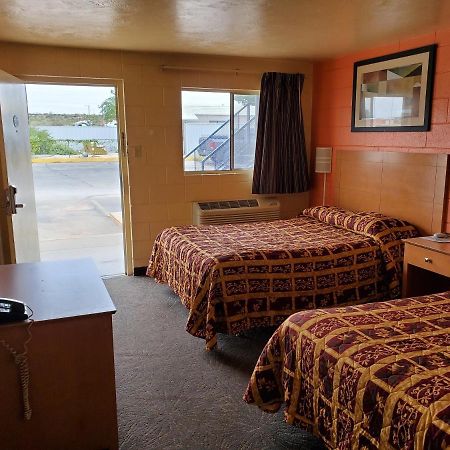 Parkview Motel Карлсбад Екстериор снимка